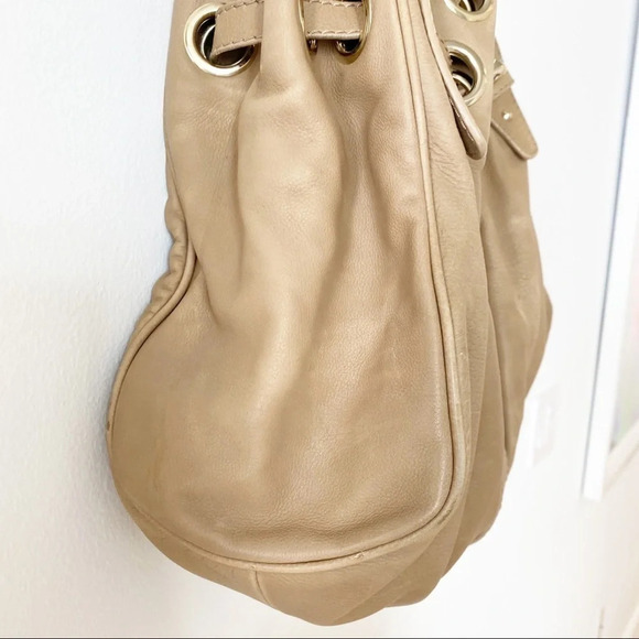 Jimmy Choo Tan Leather Tote Handbag - Picture 15 of 16